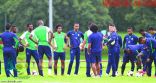 مدرب الأهلي يعالج الأخطاء بالتصوير
